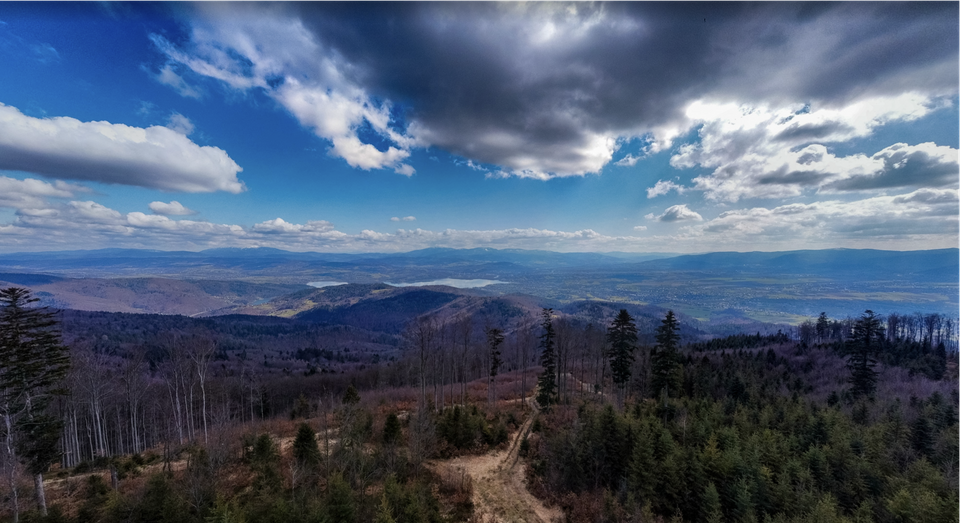 Beskid Mały - Szczyty, szlaki i atrakcje